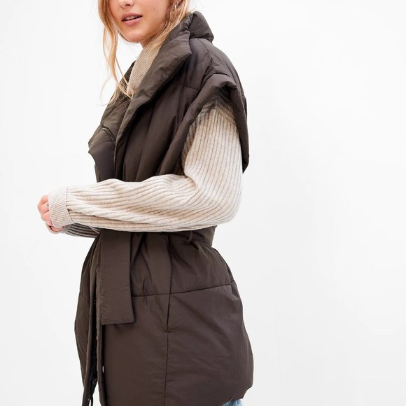 GAP Jackets & Blazers - GAP Duvet Wrap Puffer Vest - BROWN NOIR